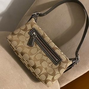 Coach purse very good condition
